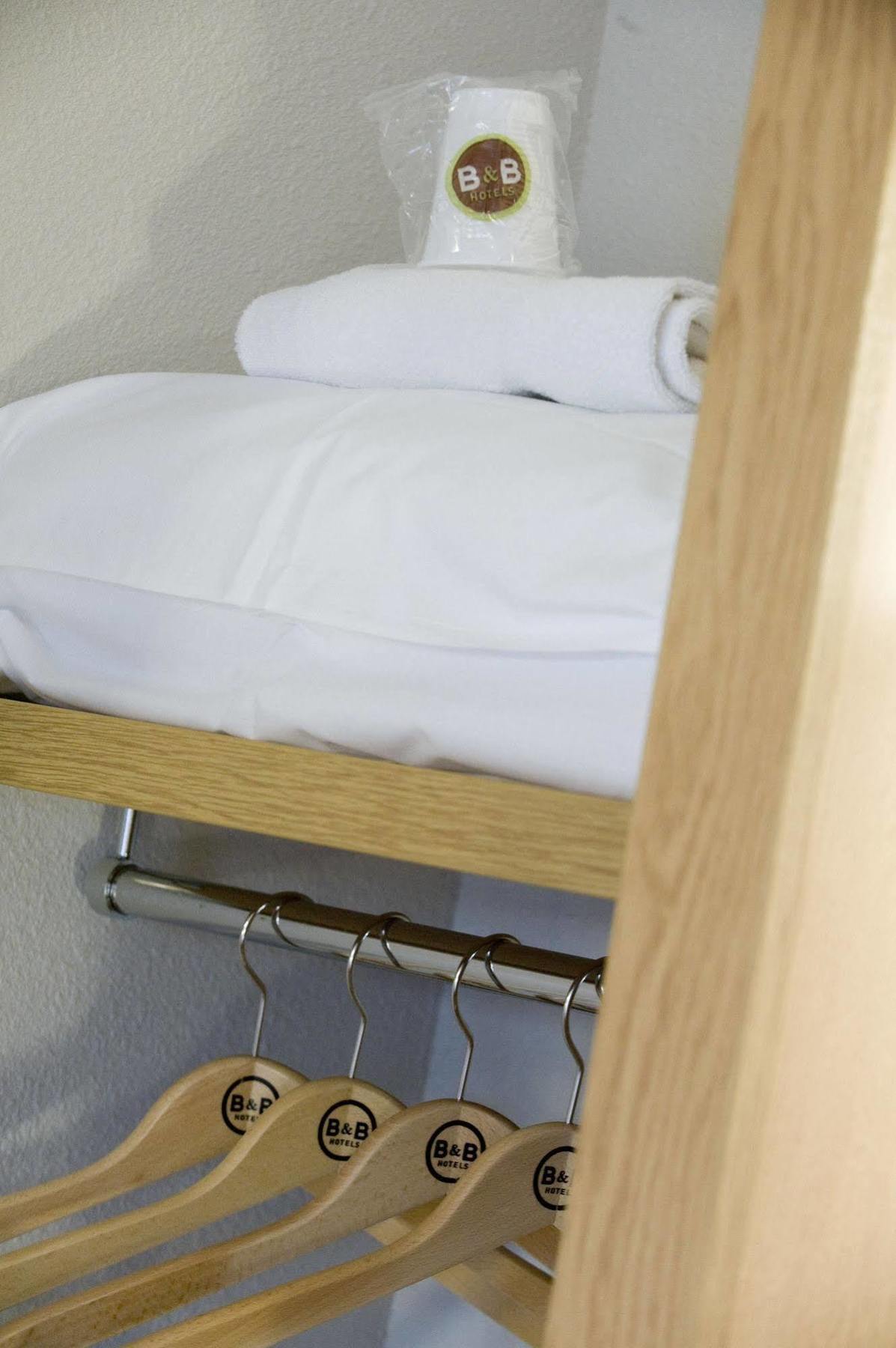 B&B Hotel Saint Malo Sud Экстерьер фото